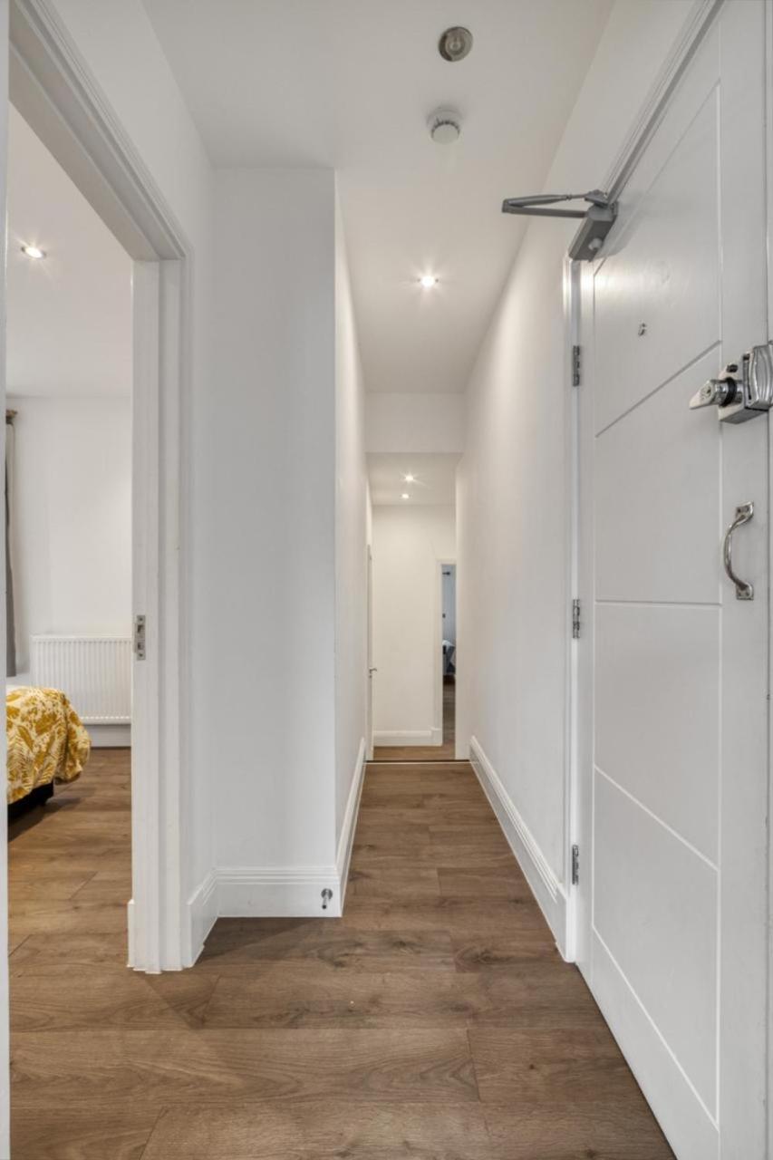 Luxurious Hidden Gem In Wandsworth Apartment London Ngoại thất bức ảnh