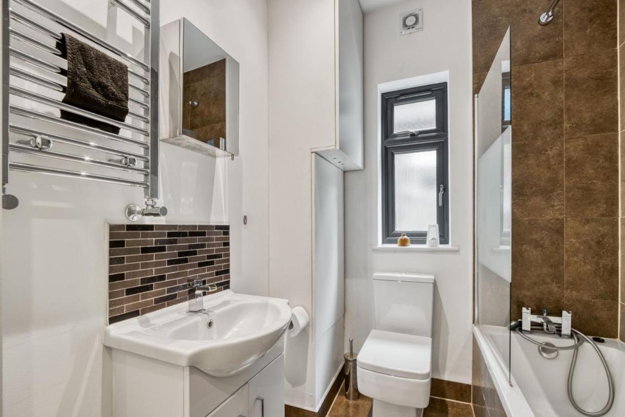Luxurious Hidden Gem In Wandsworth Apartment London Ngoại thất bức ảnh