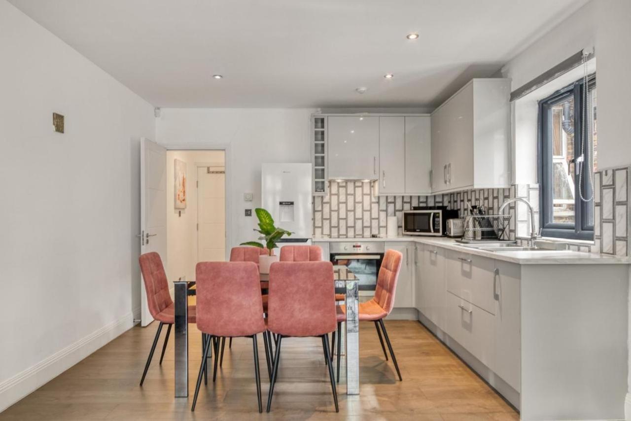 Luxurious Hidden Gem In Wandsworth Apartment London Ngoại thất bức ảnh