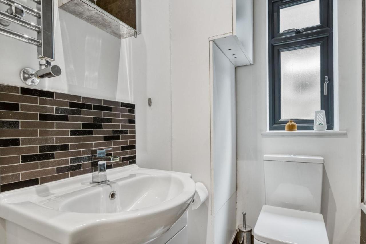 Luxurious Hidden Gem In Wandsworth Apartment London Ngoại thất bức ảnh